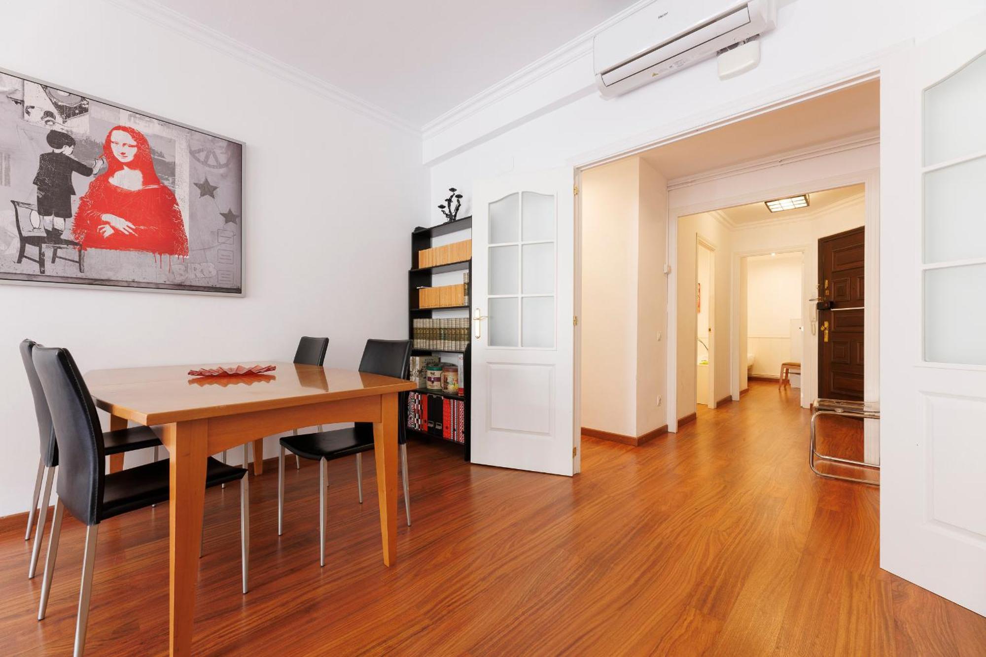 Aparteasy - Private Terrace, 3-Bedroom Apartment Barcelona Exterior photo
